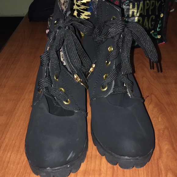 Shoes - Heeled boots